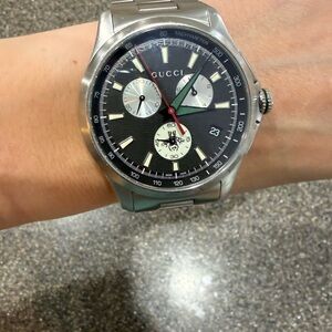 Authentic Men's Gucci Watch